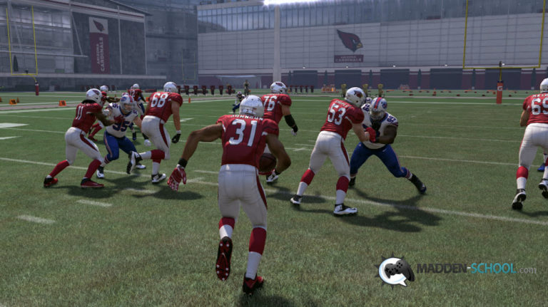 Madden 17: Gun Bunch TE – HB Draw