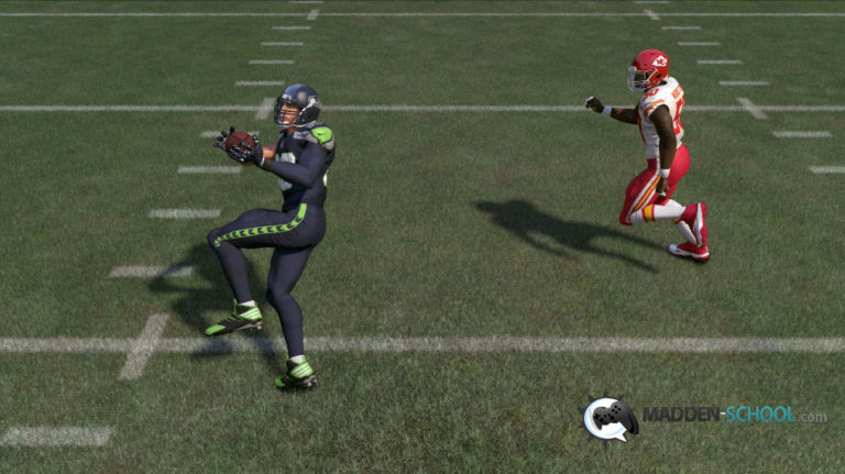 Madden 17: Gun Ace Twins Offset – X Spot