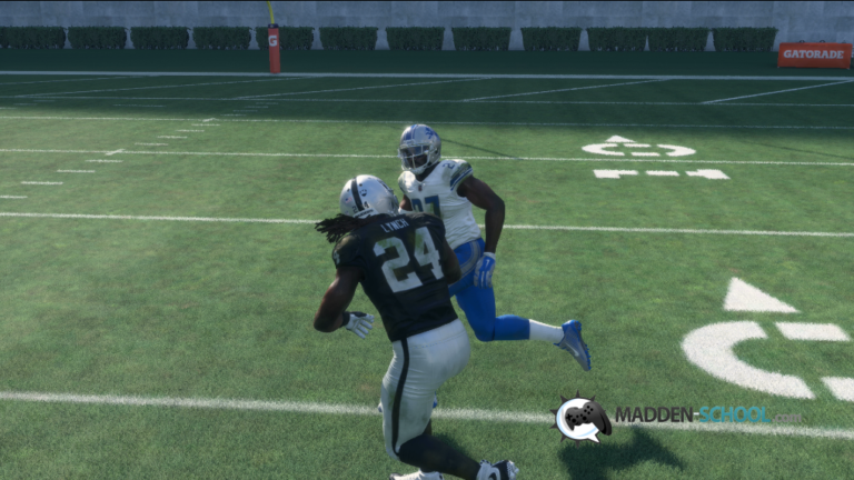 Madden 18: Pistol Wing – Strong Power